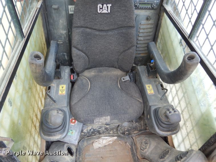 image for item GW9475 Caterpillar 259D skid steer