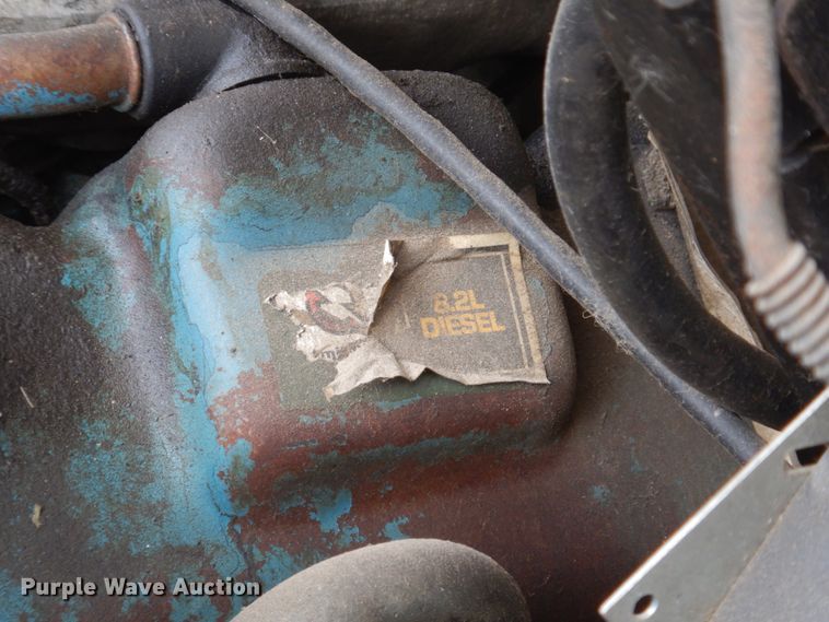 image for item GW9476 1986 Ford F800 dump truck