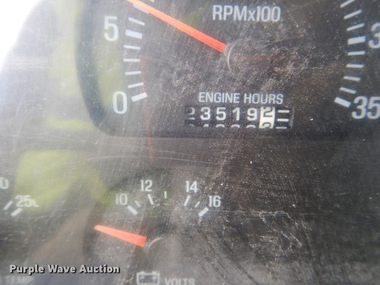 image for item GW9477 1998 Ford LNT8000 dump truck