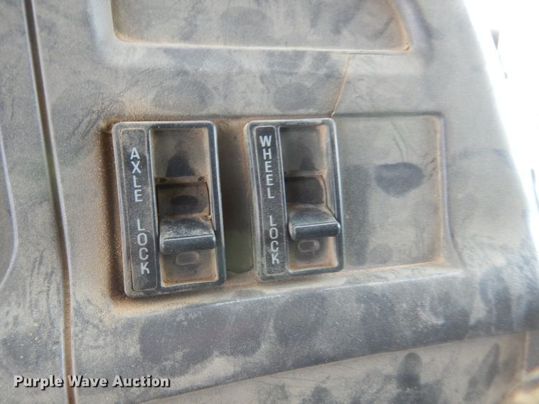 image for item GW9477 1998 Ford LNT8000 dump truck