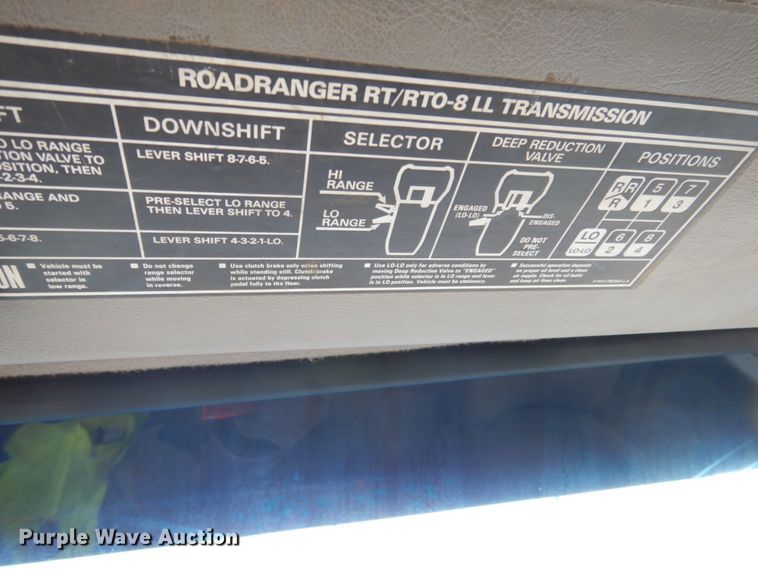 image for item GW9477 1998 Ford LNT8000 dump truck