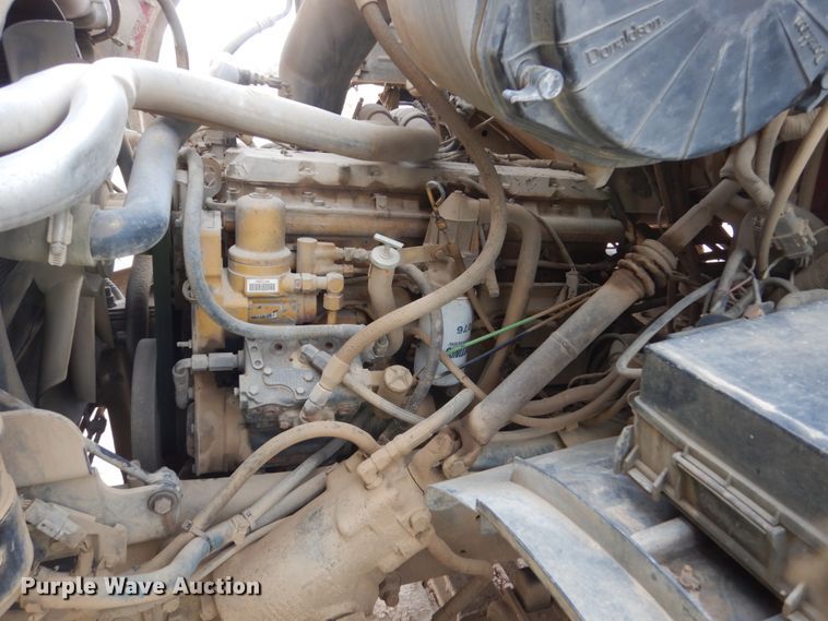 image for item GW9477 1998 Ford LNT8000 dump truck