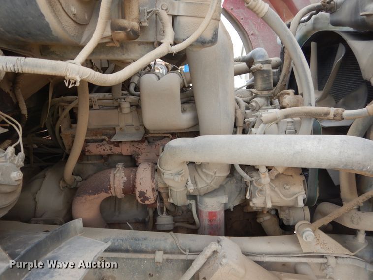 image for item GW9477 1998 Ford LNT8000 dump truck