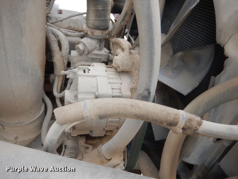 image for item GW9477 1998 Ford LNT8000 dump truck