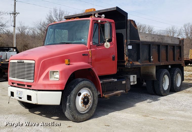 image for item L1432 1996 Freightliner FL106 dump truck