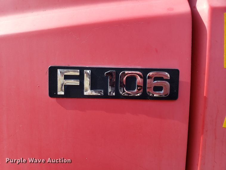 image for item L1432 1996 Freightliner FL106 dump truck