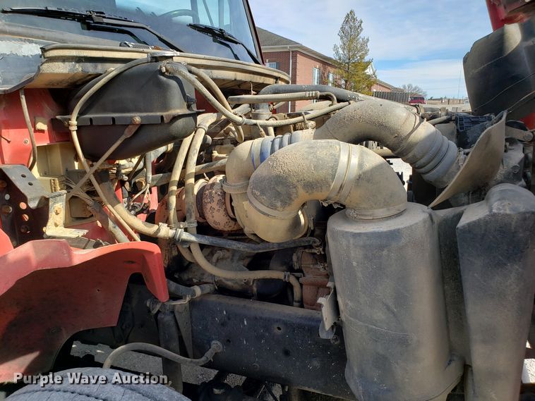 image for item L1432 1996 Freightliner FL106 dump truck