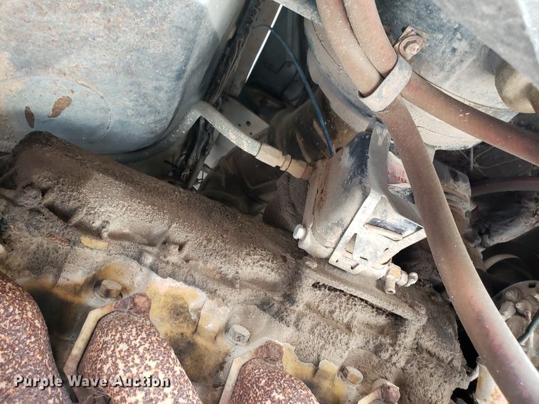 image for item L1435 1982 Ford 8000 dump truck