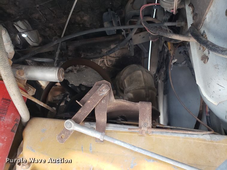 image for item L1435 1982 Ford 8000 dump truck