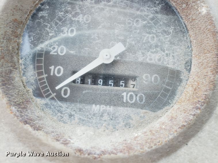 image for item L1436 1978 Ford L8000 dump truck