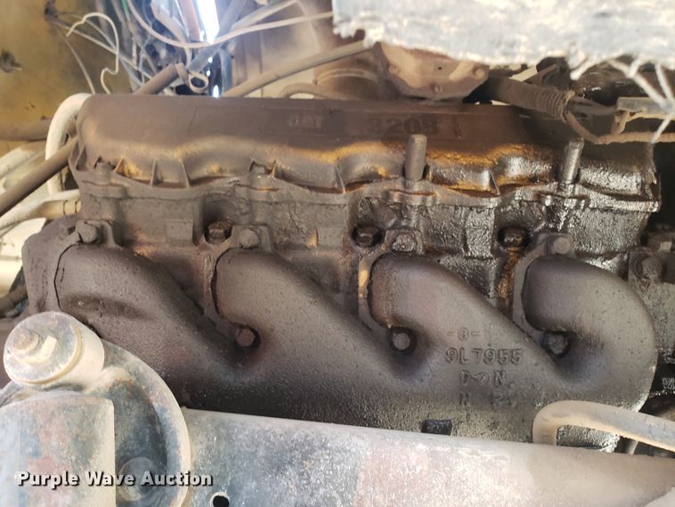 image for item L1436 1978 Ford L8000 dump truck