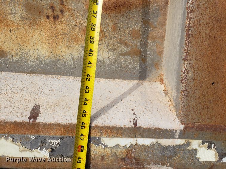 image for item L1436 1978 Ford L8000 dump truck