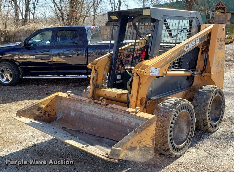 image for item L1476 2006 Case 420 skid steer