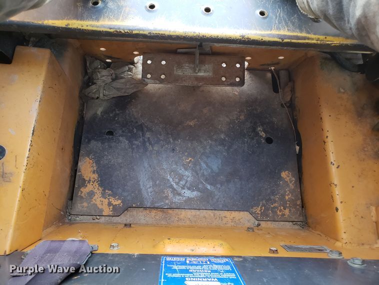 image for item L1476 2006 Case 420 skid steer