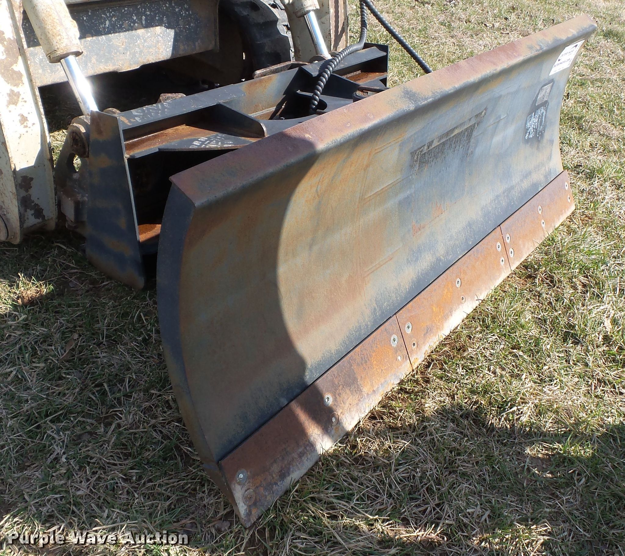 Fourway skid steer dozer blade in Perryville, MO Item DH7868 sold