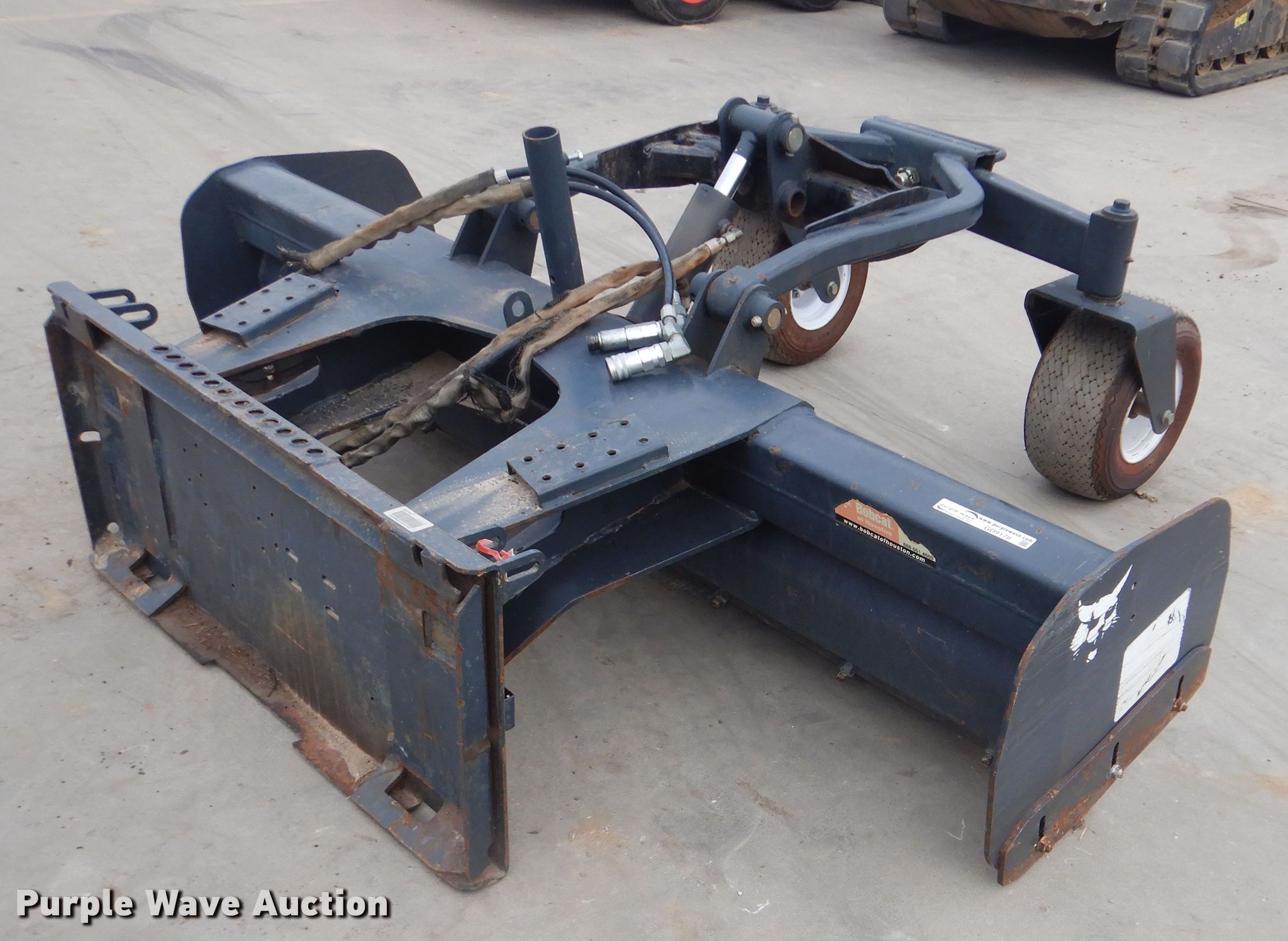 2009 Bobcat skid steer box blade in Tulsa, OK Item GD9178 sold