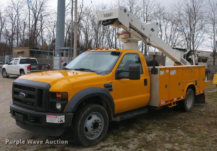 image for item DB10012 2008 Ford F550 Super Duty bucket truck