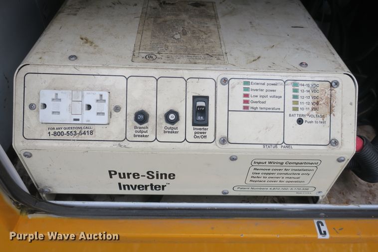 image for item DB10012 2008 Ford F550 Super Duty bucket truck