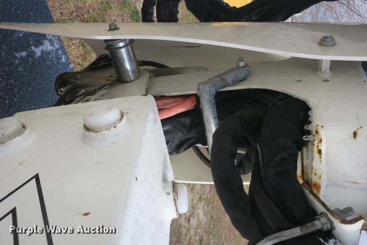 image for item DB10012 2008 Ford F550 Super Duty bucket truck