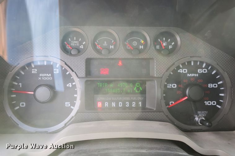 image for item DB10012 2008 Ford F550 Super Duty bucket truck