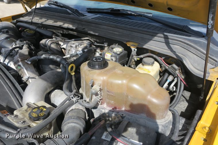 image for item DB10012 2008 Ford F550 Super Duty bucket truck