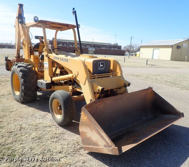 image for item DC3293 1985 John Deere 401D backhoe