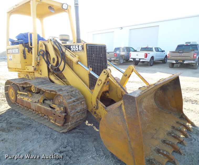 image for item DD1783 1999 John Deere 555G  crawler loader