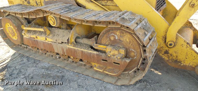image for item DD1783 1999 John Deere 555G  crawler loader