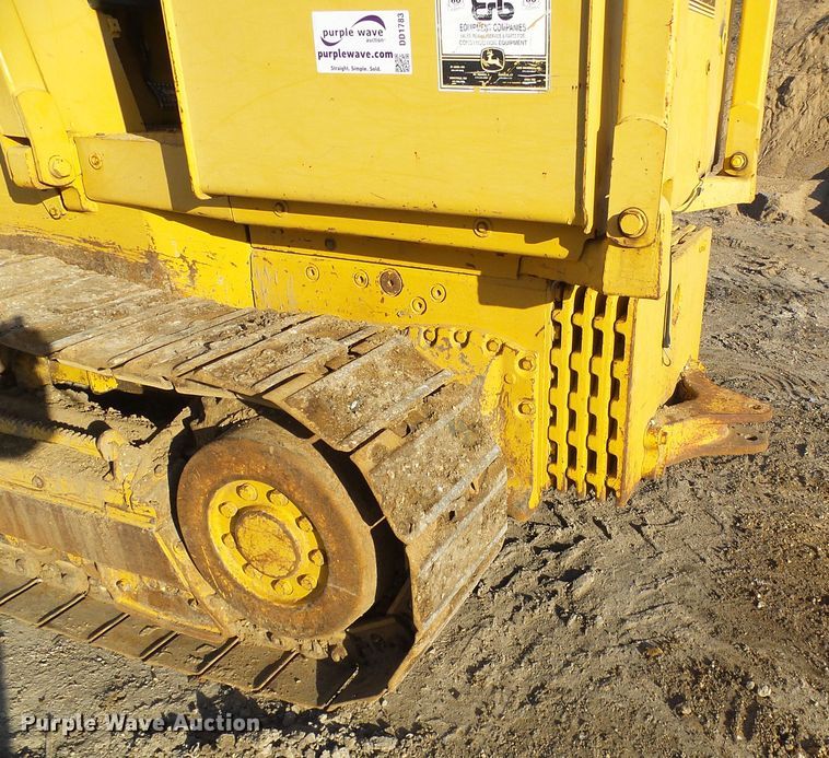 image for item DD1783 1999 John Deere 555G  crawler loader