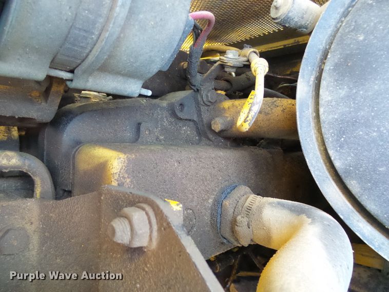 image for item DD1783 1999 John Deere 555G  crawler loader