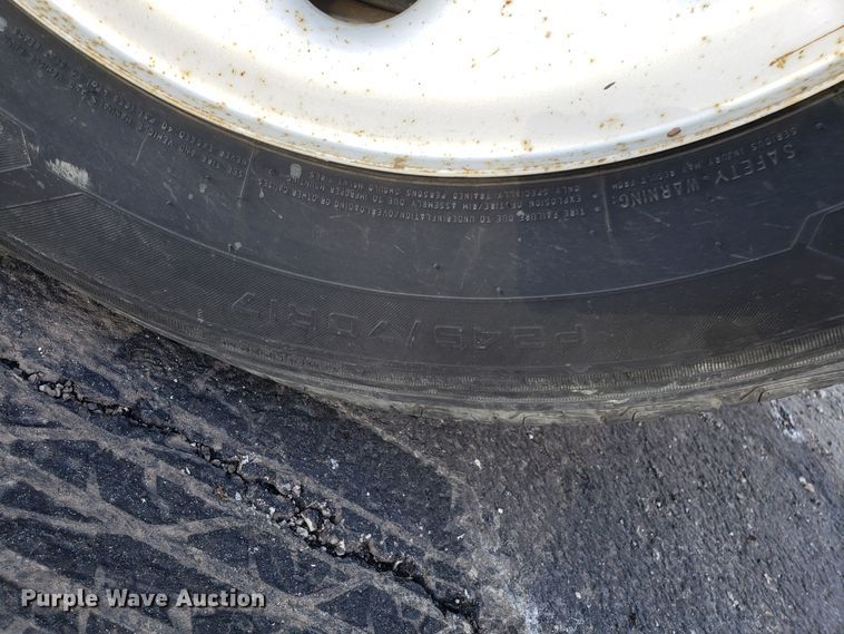 image for item DD2560 2007 Chevrolet Silverado 1500 pickup truck