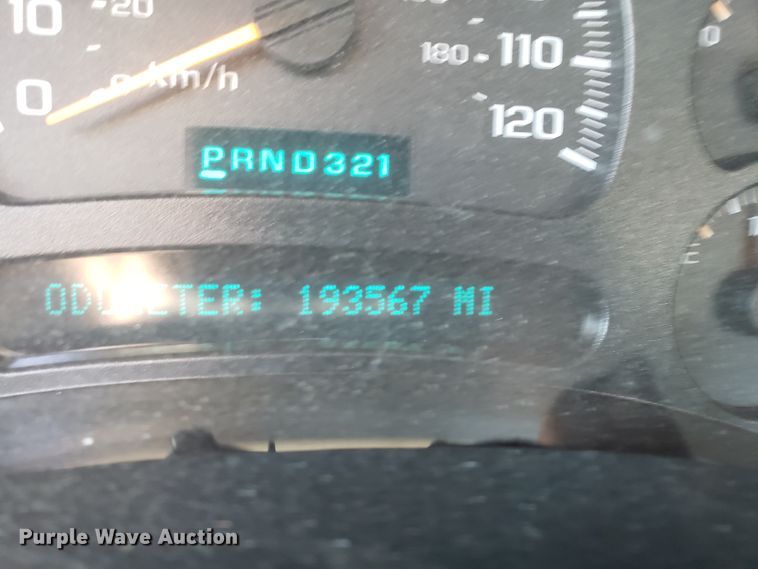 image for item DD2565 2005 Chevrolet Silverado 1500 pickup truck