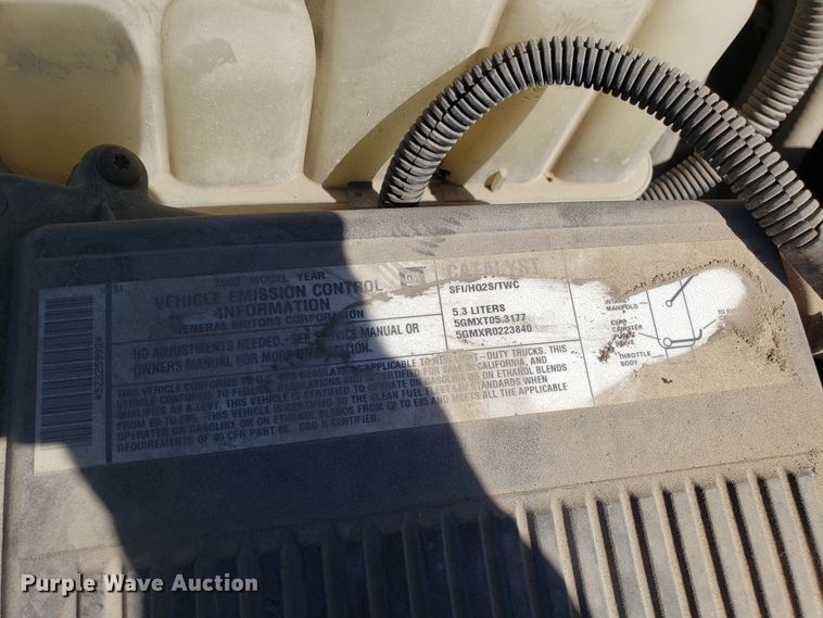 image for item DD2565 2005 Chevrolet Silverado 1500 pickup truck