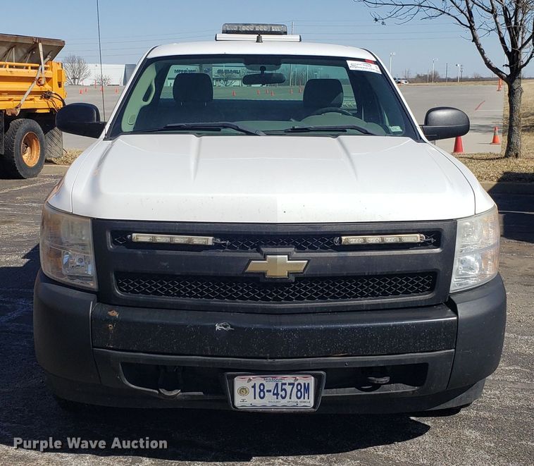 image for item DD2571 2008 Chevrolet Silverado 1500 pickup truck