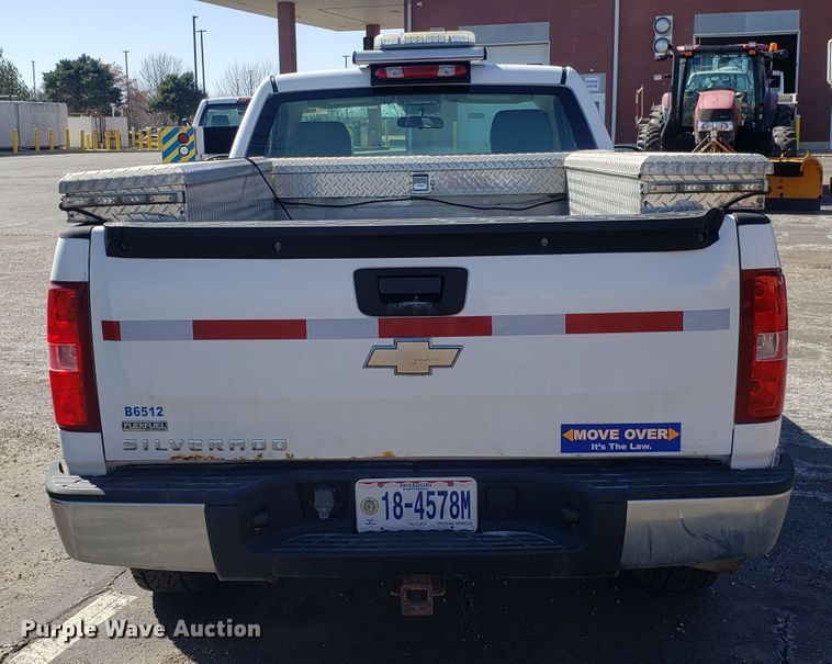 image for item DD2571 2008 Chevrolet Silverado 1500 pickup truck