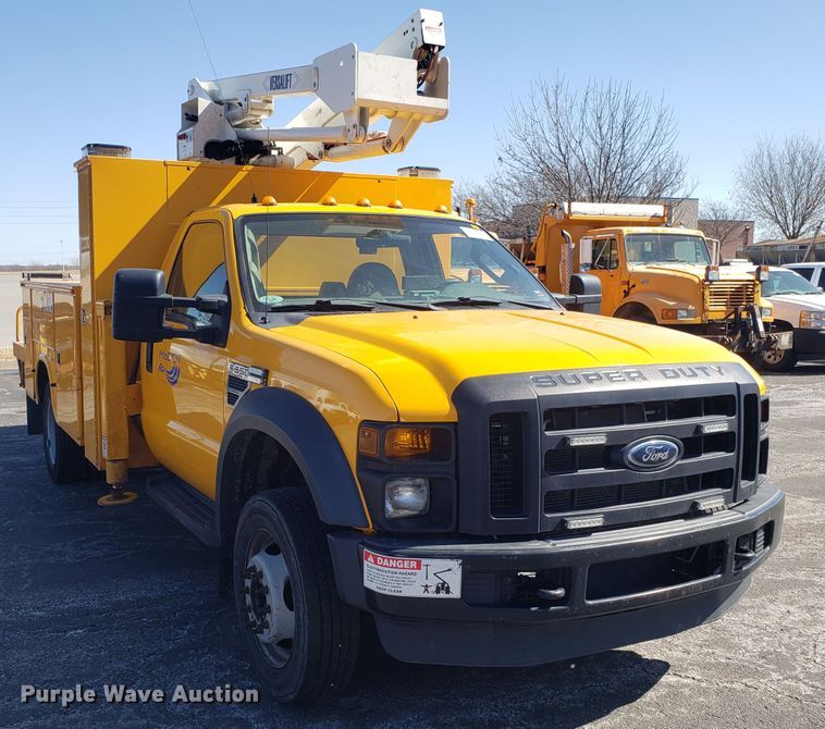 image for item DD2574 2008 Ford F550 Super Duty bucket truck