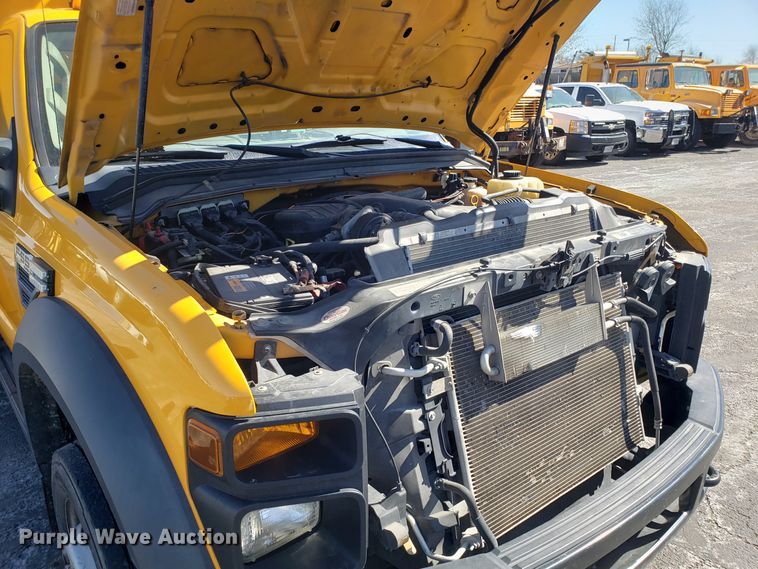 image for item DD2574 2008 Ford F550 Super Duty bucket truck