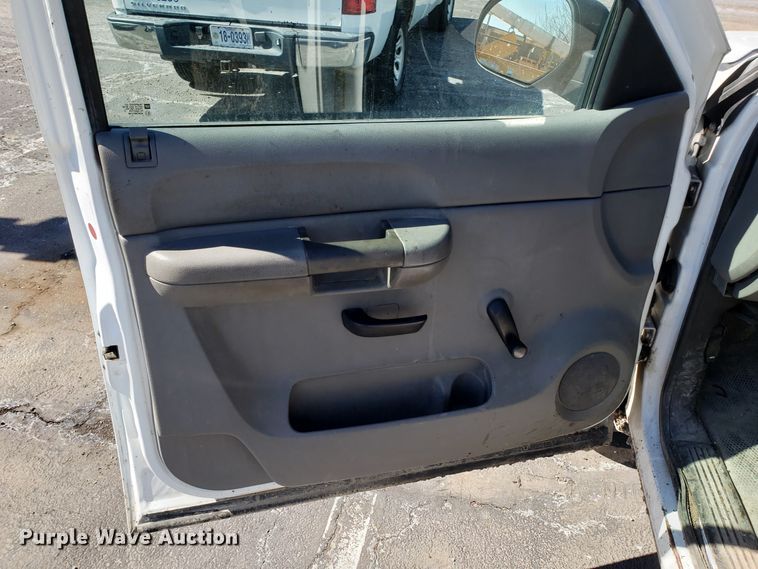 image for item DD2578 2008 Chevrolet Silverado 1500 pickup truck