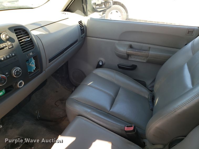 image for item DD2578 2008 Chevrolet Silverado 1500 pickup truck