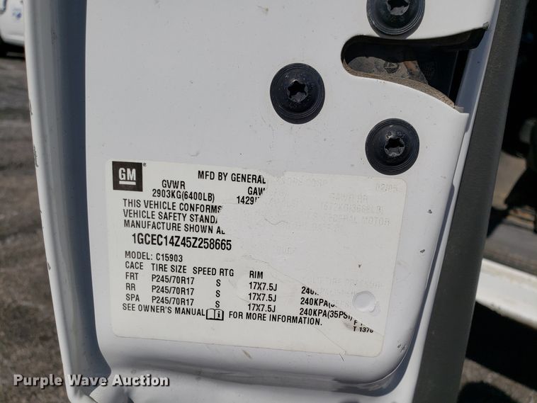 image for item DD2579 2005 Chevrolet Silverado 1500 pickup truck