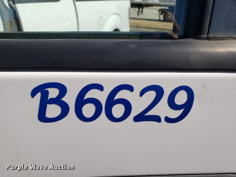 image for item DD2580 2009 Ford F150 SuperCab pickup truck