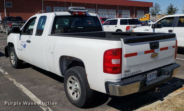 image for item DD2581 2008 Chevrolet Silverado 1500 Ext. Cab pickup truck