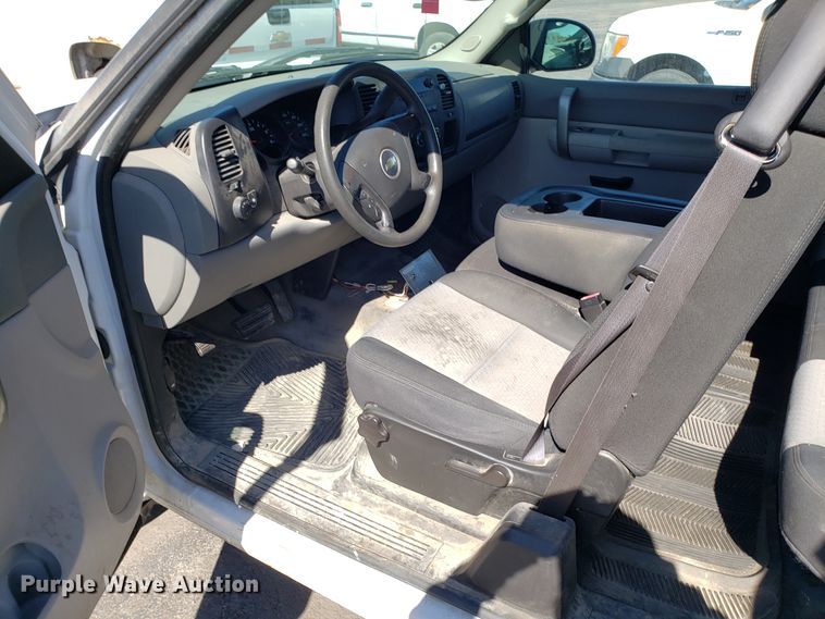 image for item DD2581 2008 Chevrolet Silverado 1500 Ext. Cab pickup truck