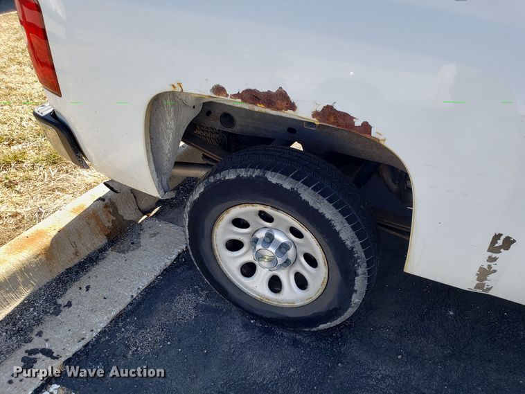 image for item DD2581 2008 Chevrolet Silverado 1500 Ext. Cab pickup truck