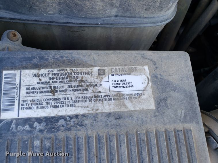 image for item DD2582 2007 Chevrolet Silverado 1500 pickup truck