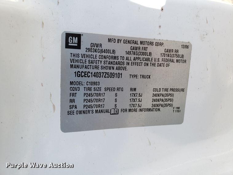 image for item DD2591 2007 Chevrolet Silverado 1500 pickup truck