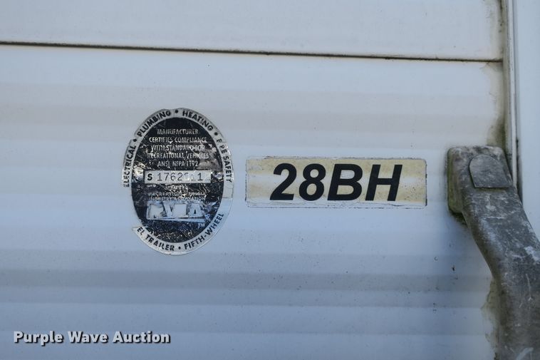 image for item DF5095 2005 Sunray Smokey camper