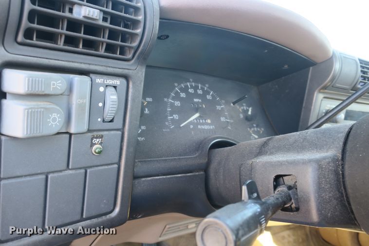 image for item DF5096 1994 Chevrolet S10 pickup truck