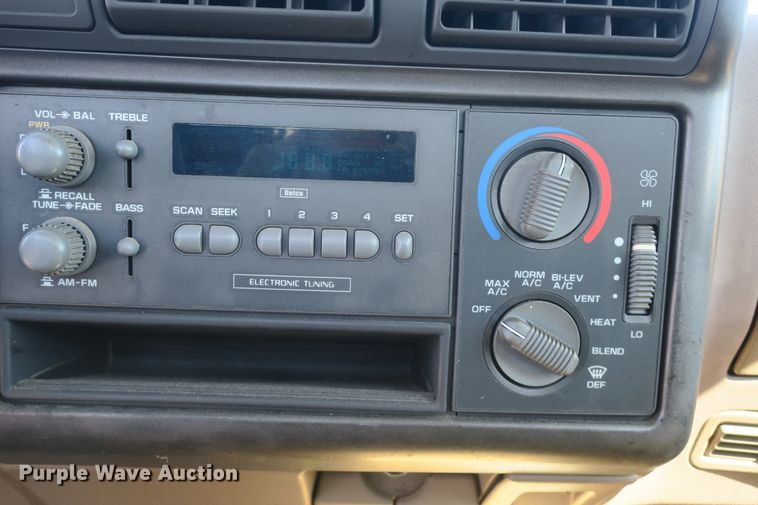 image for item DF5096 1994 Chevrolet S10 pickup truck