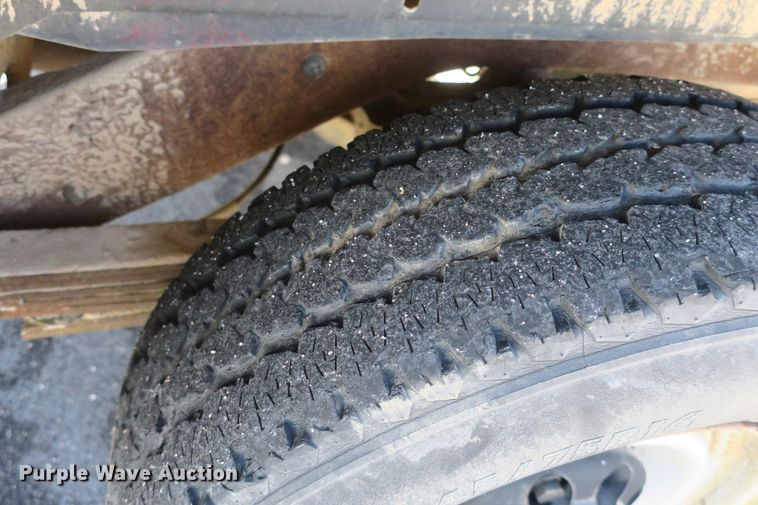 image for item DF5098 1994 Chevrolet Suburban K2500 SUV